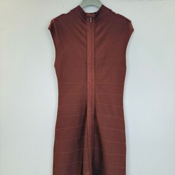 Hervé Léger Icon Cap Sleeve Gown - Picture 9 of 11